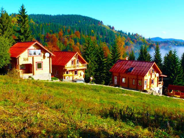 Троє Поросят Villa Slavske Exterior photo